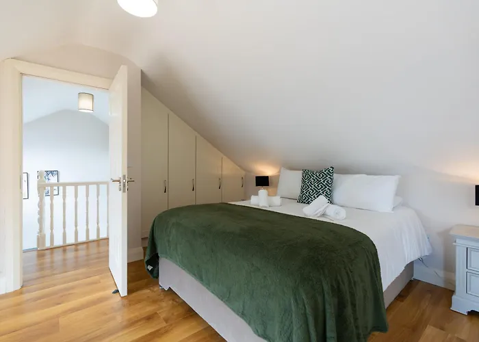 No 59 - Luxury Townhouse *